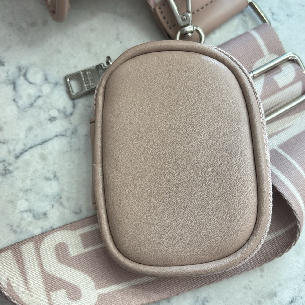 Steve Madden Cream and Tan canvas  Bag - Picture 5 of 9